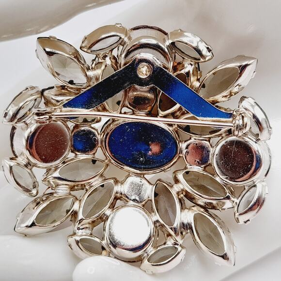 Vintage Rhinestone Brooch, Red Aurora Borealis Pin, Smoky Gray Navettes, 1960s - Picture 5 of 8